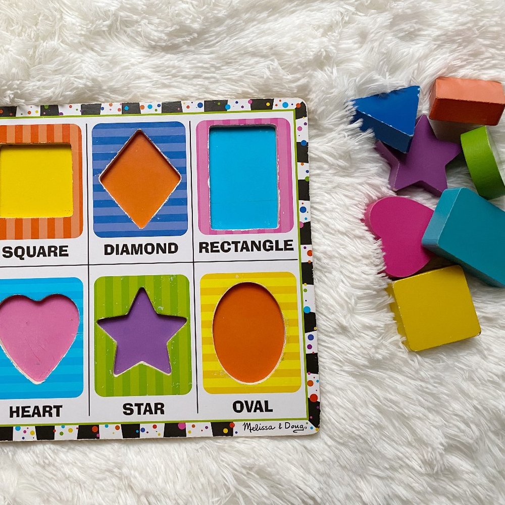 Melissa & Doug Shapes Wooden Chunky Puzzle